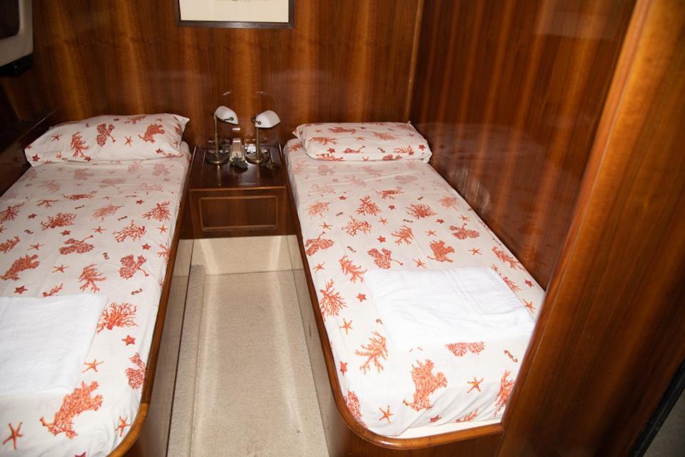 Riviera Boat Resort 라스페치아 외부 사진